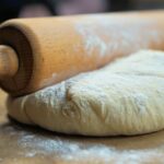 Чернослив, сметана и грецкий орех — идеальный десерт к празднику