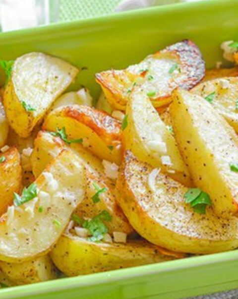 Картофель в духовке по-гречески
