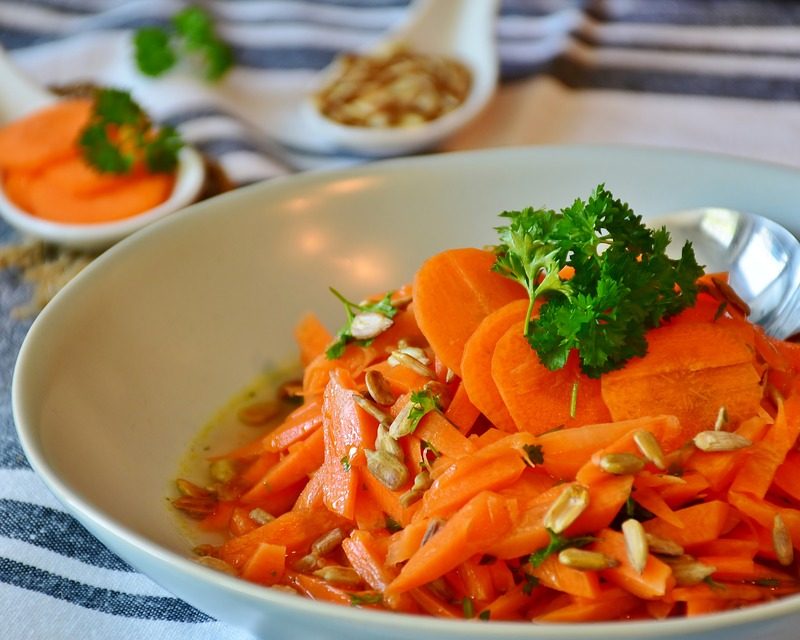 простые и вкусные салаты с морковью